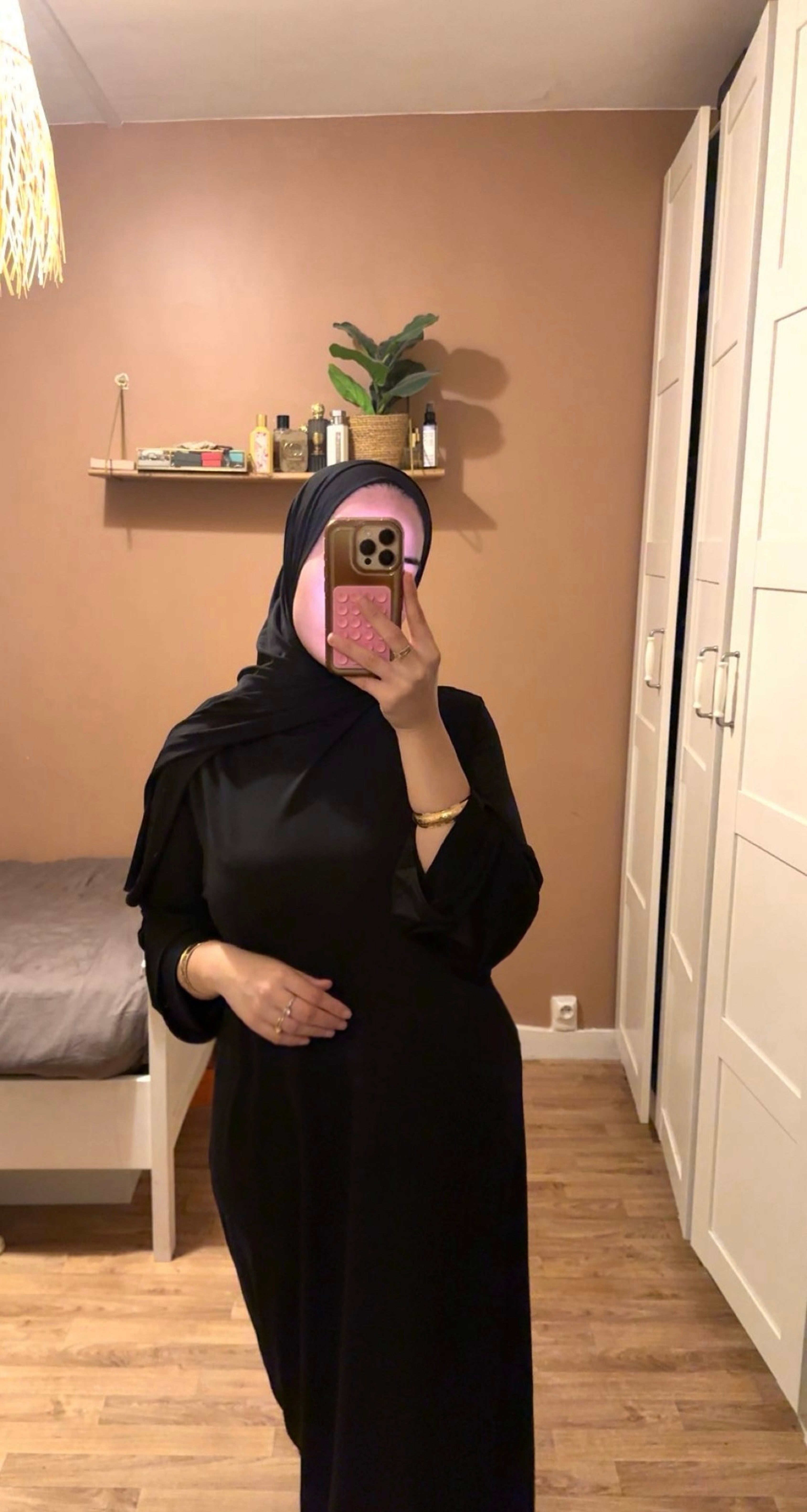 Robe à col montant — noire