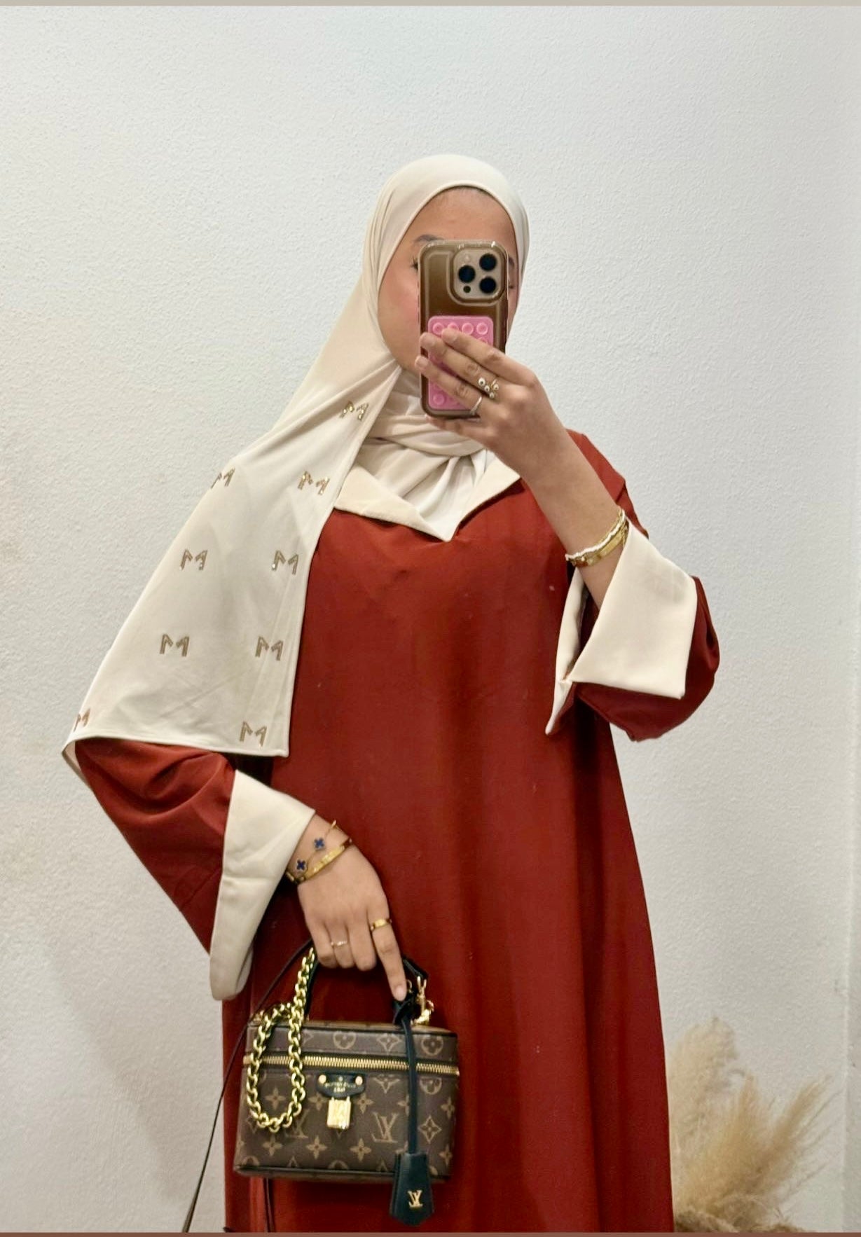 ABAYA — terracotta et beige